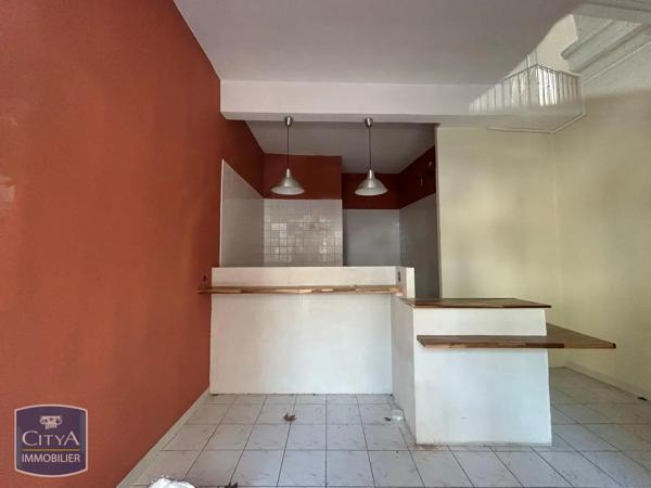Local professionnel à louer 27.71m² Beaumes-de-Venise (84190)