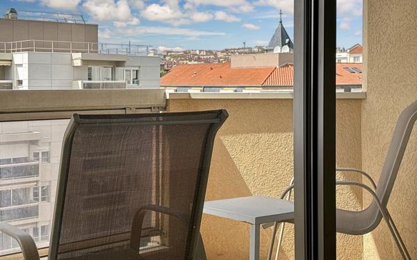 Appartement à vendre    2 pièces • 50,15 m2 Lyon 6