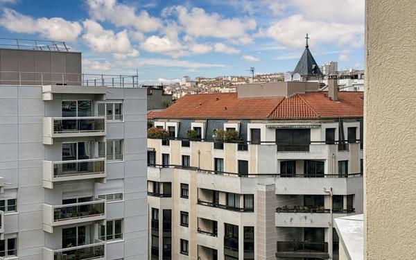 Appartement à vendre    2 pièces • 50,15 m2 Lyon 6