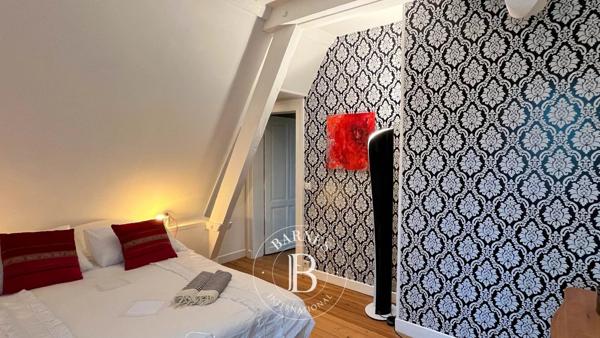 Bergerac, Château 11 Chambres -  594 m² à vendre