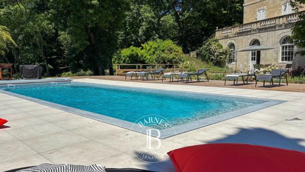 Bergerac, Château 11 Chambres -  594 m² à vendre