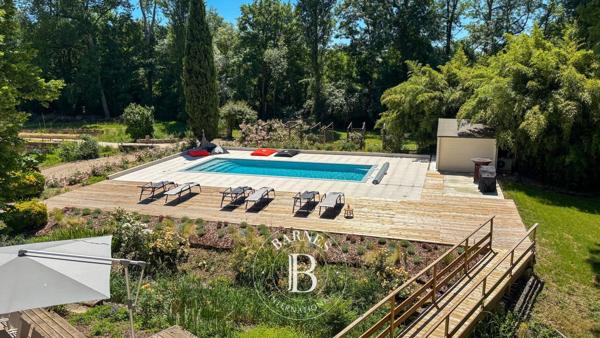 Bergerac, Château 11 Chambres -  594 m² à vendre