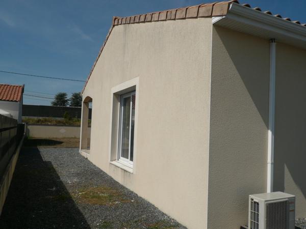 ⚜ ROULLET SAINT ESTEPHE A Vendre MAISON de PLAIN-PIED Idéal Pour Investisseur ⚜