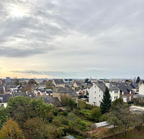 T3 Rooftop 78 m2 et ses terrasses 53m2