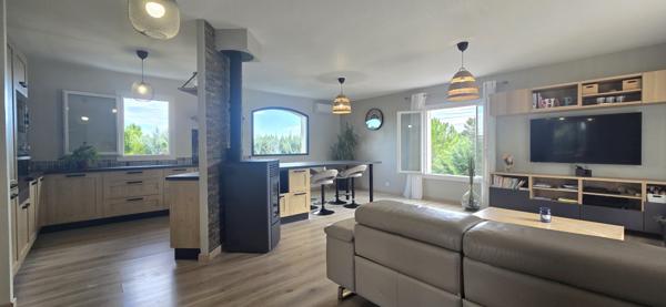 Jonquerettes (84450) Maison récente de 105m² à flanc de colline avec vue Ventoux - Jonquerettes