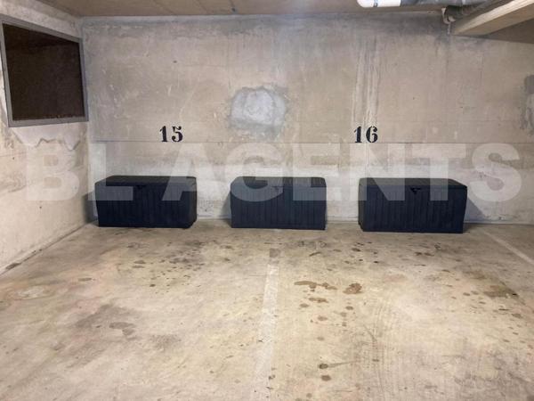 Coupvray – Appartement avec 2 chambres en excellent état, 2 parkings privatifs, à quelques minutes d