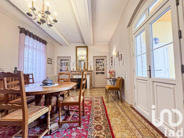 Maison à vendre 9 pièces 297 m² Saint-Laurent-de-la-Salanque
