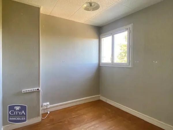 Appartement à vendre 4 pièces 55.7m² Alençon (61000)