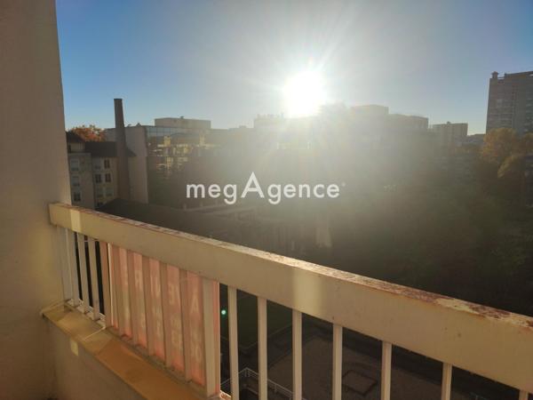 Appartement à VILLEURBANNE, 69100 - 4 pièces 88m²