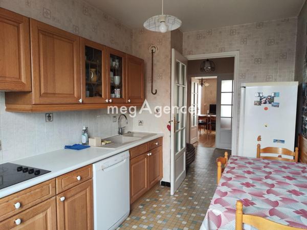 Appartement à VILLEURBANNE, 69100 - 4 pièces 88m²