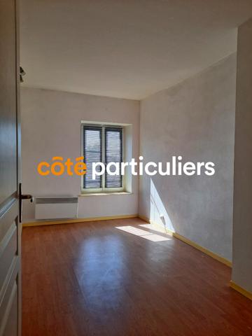 Vente
                Appartement63,8 m² - 3 Pièces -
                    VILLETTE LES DOLE (39100)