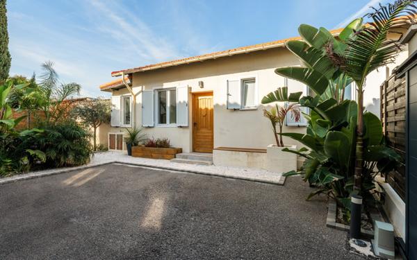 Maison à vendre    3 pièces • 45 m2 Cagnes-sur-Mer