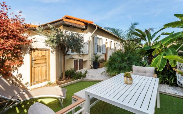 Maison à vendre    3 pièces • 45 m2 Cagnes-sur-Mer