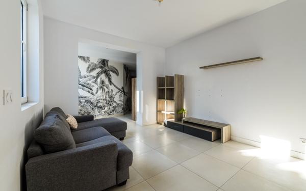 Maison à vendre    3 pièces • 45 m2 Cagnes-sur-Mer