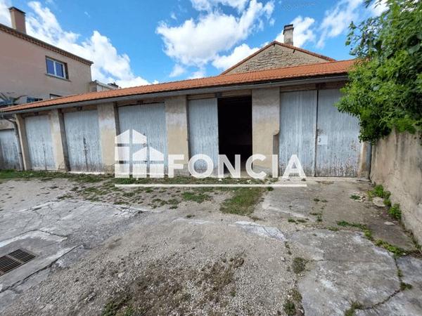 Location Parking - 21 RUE JULES FERRY Carpentras 84200