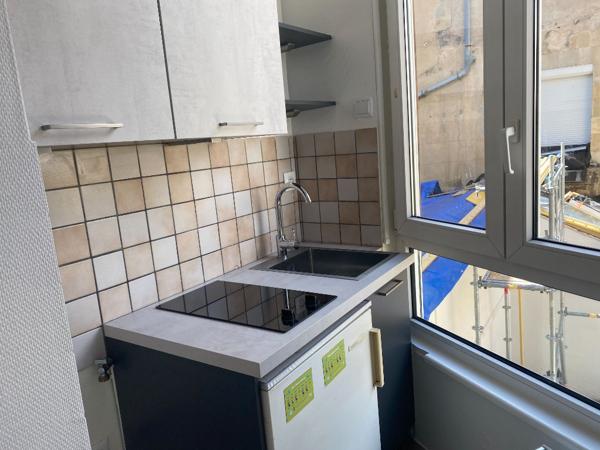 Location appartement Poitiers - 1 pièce(s) - 25 m² - 500 € par mois