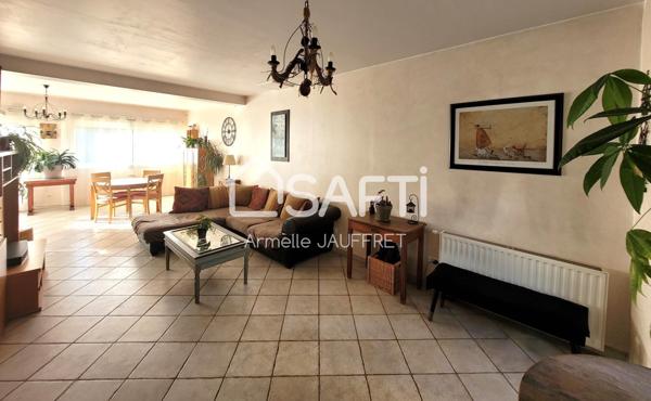 Maison 154m², état neuf, secteur calme, 600m RER.