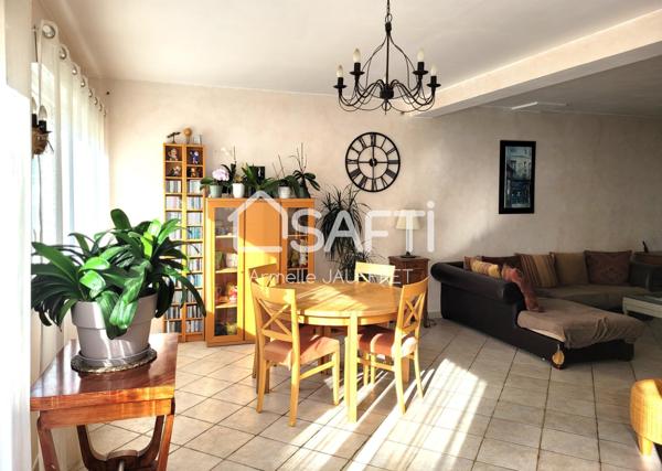 Maison 154m², état neuf, secteur calme, 600m RER.