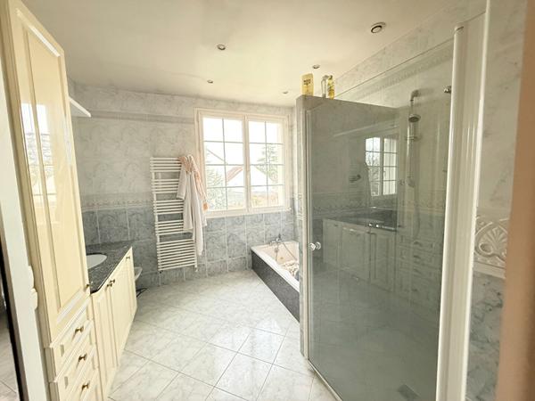 Maison Conflans Sainte Honorine 7 pièce(s) 177 m2 €690 000 ** - Référence 7449