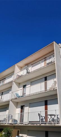 Appartement à SAINTES, 17100 - 2 pièces 32m²