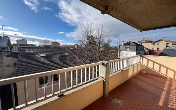 Appartement à vendre    3 pièces • 70,20 m2 Romans-sur-Isère