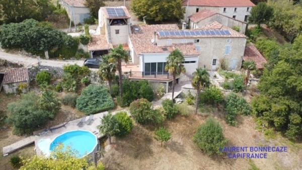 Maison de caractère en pierre à vendre T7 pièces Proche d'AGEN