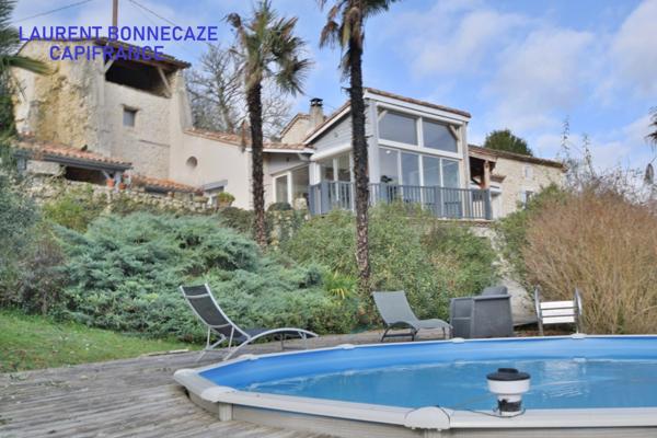 Maison de caractère en pierre à vendre T7 pièces Proche d'AGEN