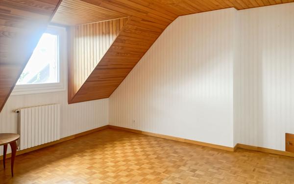 Maison à vendre    5 pièces •  La Baule-Escoublac