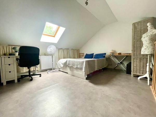 Maison
         5 pièces
        - 92 m² 340 000 € *