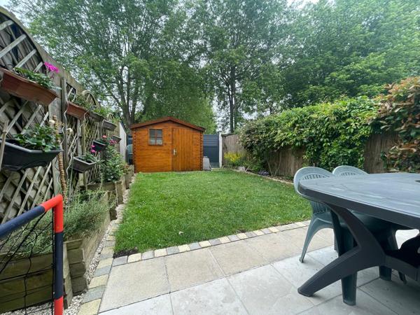 Maison
         5 pièces
        - 92 m² 340 000 € *