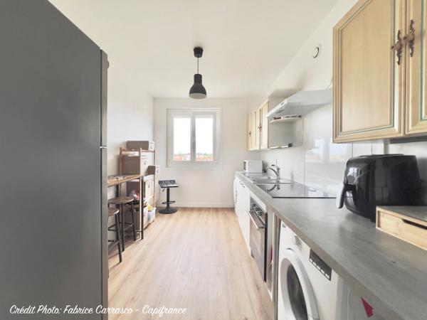 GERZAT (63) OPPORTUNITÉ INVESTISSEUR APPARTEMENT T3 LUMINEUX 60 m² (Loi Carrez) Locataire en place 9 000 €/an Rendement brut 6,50 %