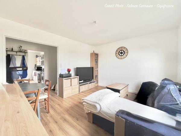GERZAT (63) OPPORTUNITÉ INVESTISSEUR APPARTEMENT T3 LUMINEUX 60 m² (Loi Carrez) Locataire en place 9 000 €/an Rendement brut 6,50 %