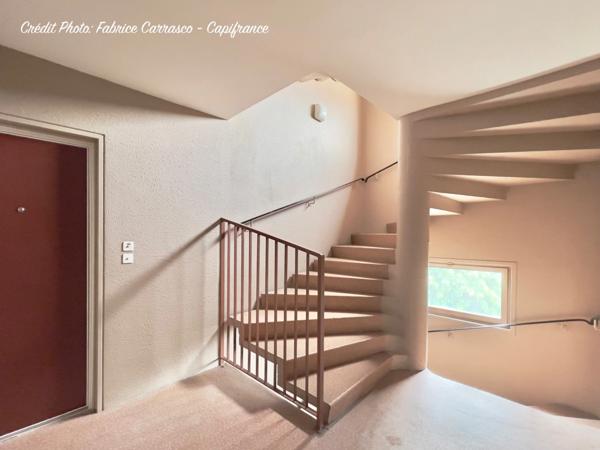 GERZAT (63) OPPORTUNITÉ INVESTISSEUR APPARTEMENT T3 LUMINEUX 60 m² (Loi Carrez) Locataire en place 9 000 €/an Rendement brut 6,50 %