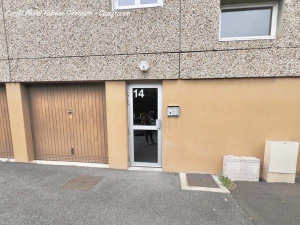 GERZAT (63) OPPORTUNITÉ INVESTISSEUR APPARTEMENT T3 LUMINEUX 60 m² (Loi Carrez) Locataire en place 9 000 €/an Rendement brut 6,50 %