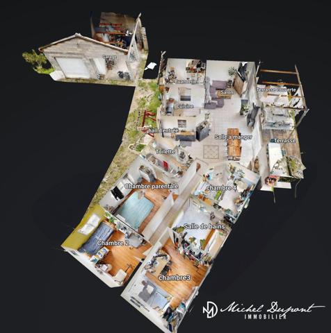 Maison contemporaine de plain pied de 120 m² sur 2582 m² de parc clôturé