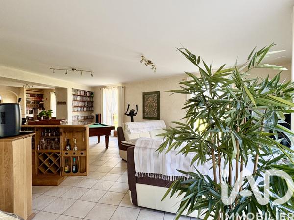 Maison à vendre 7 pièces 148 m² Saint-André-les-Vergers