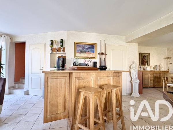 Maison à vendre 7 pièces 148 m² Saint-André-les-Vergers
