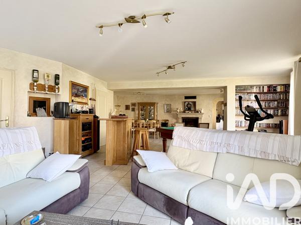 Maison à vendre 7 pièces 148 m² Saint-André-les-Vergers