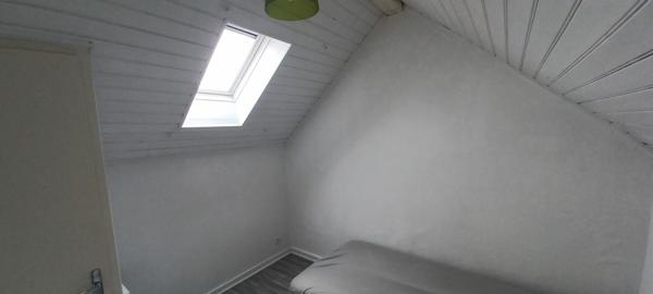 Appartement à louer    3 pièces • 31 m2 Rochefort