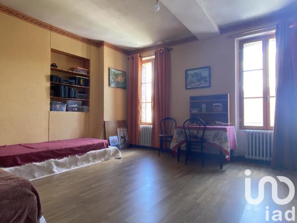 Immeuble à vendre 206 m² Villeneuve-sur-Yonne