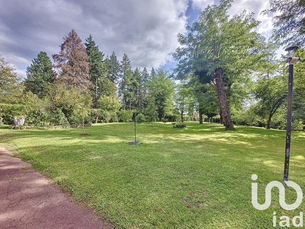 Maison 8 pièces de 278 m² à Lamorlaye (60260)