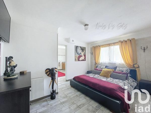 Maison 8 pièces de 278 m² à Lamorlaye (60260)