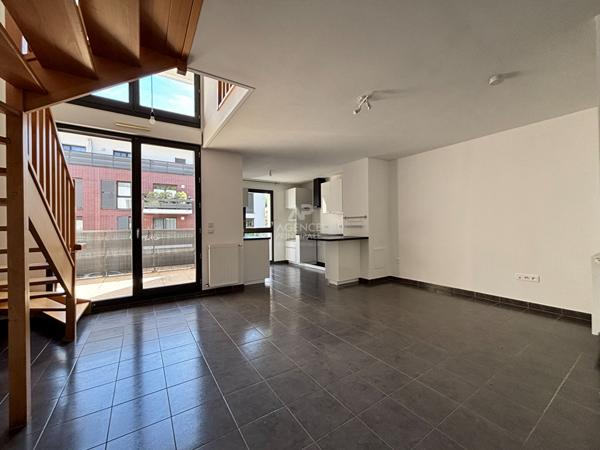 Appartement Pontoise 3 pièce(s) 61.83 m2 €269 000 ** - Référence 11216