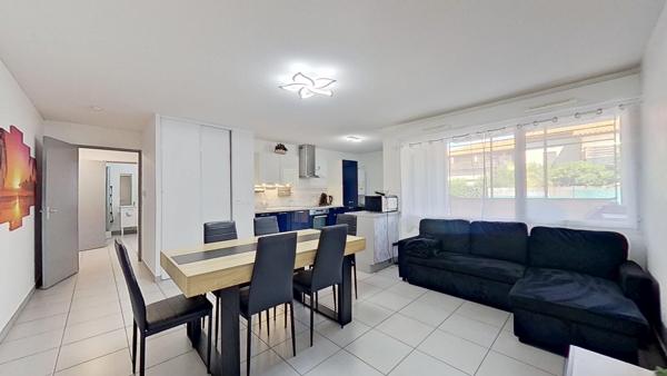 Appartement
         3 pièces
        - 61 m² Exclusivité 177 000 € *