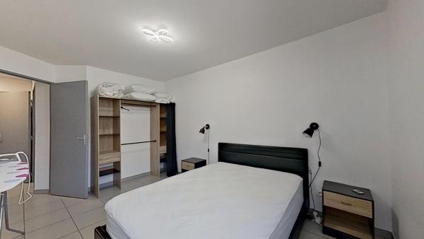 Appartement
         3 pièces
        - 61 m² Exclusivité 177 000 € *