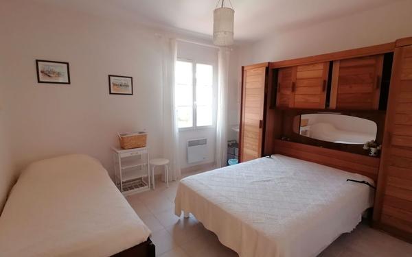 Maison à vendre    11 pièces • 266 m2 Saint-Georges-de-Didonne