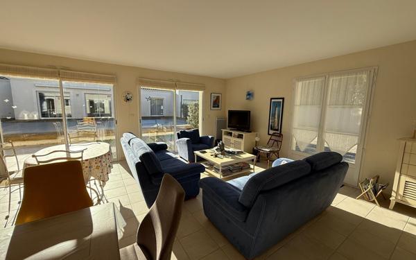 Maison à vendre    11 pièces • 266 m2 Saint-Georges-de-Didonne