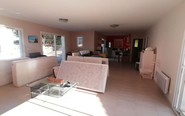 Maison à vendre    11 pièces • 266 m2 Saint-Georges-de-Didonne