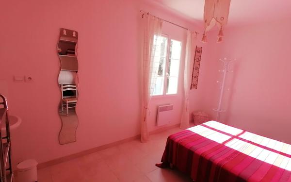 Maison à vendre    11 pièces • 266 m2 Saint-Georges-de-Didonne