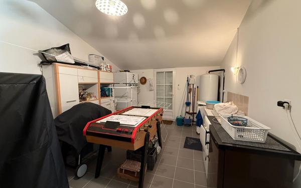 Maison à vendre    11 pièces • 266 m2 Saint-Georges-de-Didonne